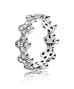 Floral silver ring with clear cubic zirconia