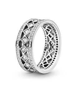 Silver ring with clear cubic zirconia