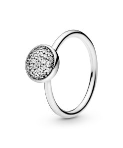 Silver ring with clear cubic zirconia. 8 mm
