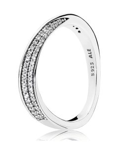 Silver ring with clear cubic zirconia