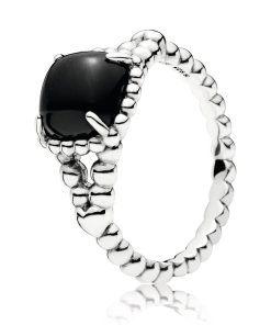 Silver ring with black crystal