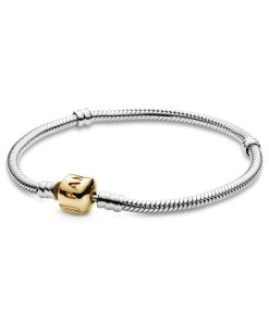 Silver bracelet. 14k lock