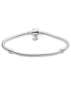 Moments Daisy Flower Clasp Snake Chain Bracelet
