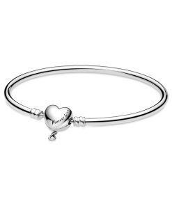 Moments Infinity Heart Clasp Bangle