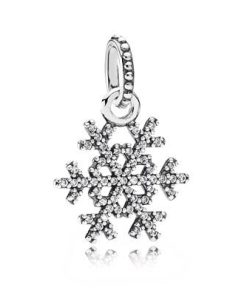 Snowflake silver pendant with cubic zirconia