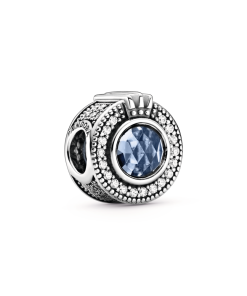 Sparkling Blue Crown O charm