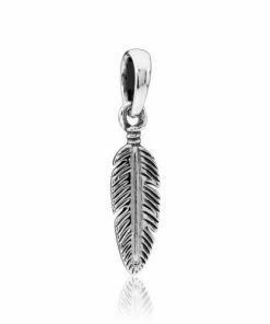 Feather silver pendant